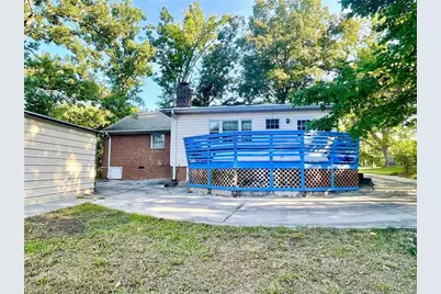 2409 W Cornwallis Drive, Greensboro, NC 27408 - Photo 16