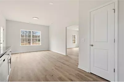 709 Hanes Avenue, Winston-Salem, NC 27105 - Photo 10