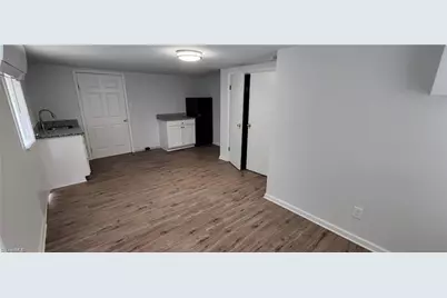 405 Sunset Drive #D, Winston-Salem, NC 27103 - Photo 4