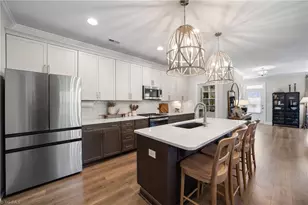1720 Eastover Dr, Kernersville, NC 27284 - Photo 8