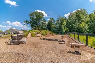 1720 Eastover Dr, Kernersville, NC 27284 - Photo 36