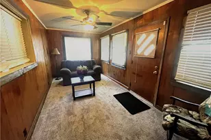 1502 Fairview St, Greensboro, NC 27405 - Photo 2