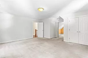 902 & 904 Raylewood Ct, Greensboro, NC 27406 - Photo 46