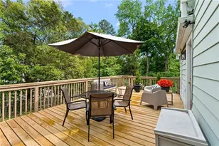 405 Edgedale Dr, High Point, NC 27262 - Photo 34