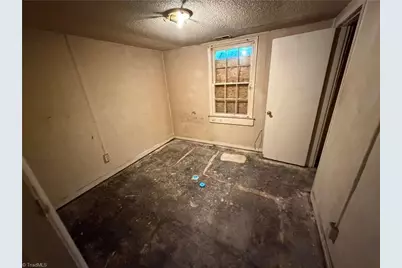 803 Mobile Street, High Point, NC 27260 - Photo 4