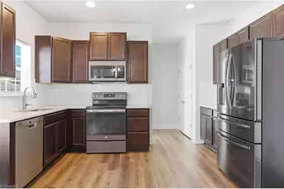 5180 Sedge Hollow Drive, Kernersville, NC 27284 - Photo 10