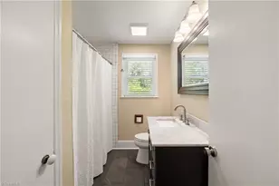 2425 Lyndhurst Ave, Winston-Salem, NC 27103 - Photo 18
