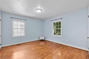 1106 Grayland St, Greensboro, NC 27408 - Photo 16