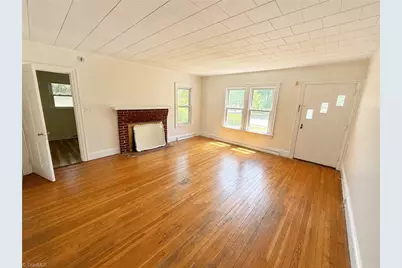 1208 W Vandalia Road, Greensboro, NC 27406 - Photo 6