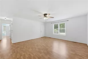 2802 Oak Pointe Ln, Mebane, NC 27302 - Photo 10