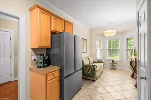 4260 Lumsden Ln, High Point, NC 27265 - Photo 14