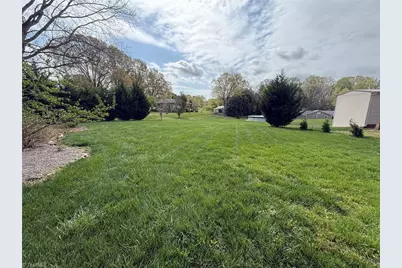 916 Spring Hill Court, Kernersville, NC 27284 - Photo 20