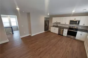 36 E 4th St, Lexington, NC 27292 - Photo 2