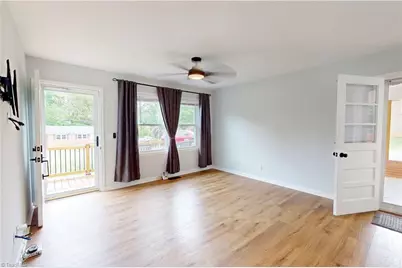 161 Washington Avenue, Mount Airy, NC 27030 - Photo 14