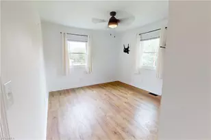 161 Washington Ave, Mount Airy, NC 27030 - Photo 26