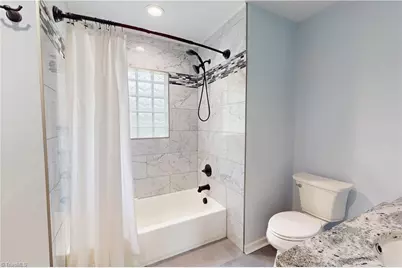 161 Washington Avenue, Mount Airy, NC 27030 - Photo 22