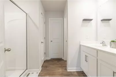 5013 Black Forest Drive, Greensboro, NC 27405 - Photo 34