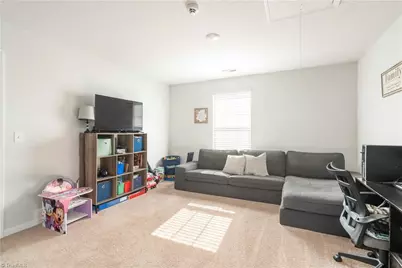 5013 Black Forest Drive, Greensboro, NC 27405 - Photo 20