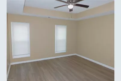 7185 Avenbury Circle, Kernersville, NC 27284 - Photo 10