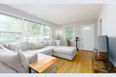 3314 Wilshire Drive, Greensboro, NC 27408 - Photo 10