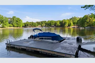 424 Mountain Harbor Drive, Lexington, NC 27292 - Photo 2