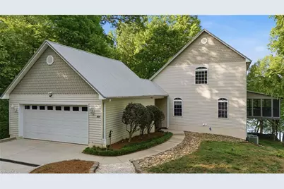 424 Mountain Harbor Drive, Lexington, NC 27292 - Photo 1