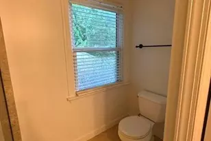 2310 Fernwood Dr, Greensboro, NC 27408 - Photo 18