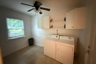 2310 Fernwood Dr, Greensboro, NC 27408 - Photo 8
