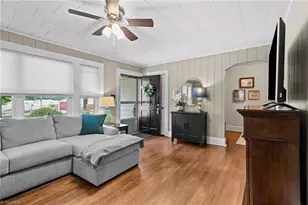 128 Avon St, Mocksville, NC 27028 - Photo 8