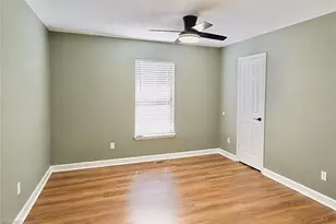 14 Tenuss Ln, Greensboro, NC 27410 - Photo 8