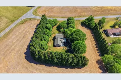 6006 Michael Road, McLeansville, NC 27301 - Photo 4