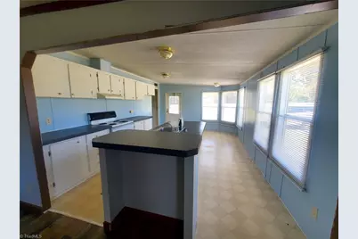 2022 Turkey Ford Road, Mount Airy, NC 27030 - Photo 4