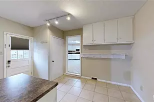 1007 Shalimar Dr, High Point, NC 27262 - Photo 16