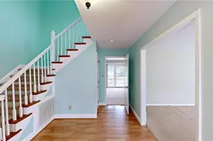 1007 Shalimar Dr, High Point, NC 27262 - Photo 8