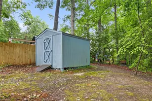 215 Trail 8, Burlington, NC 27215 - Photo 10