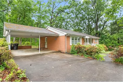 215 Trail Eight, Burlington, NC 27215 - Photo 4