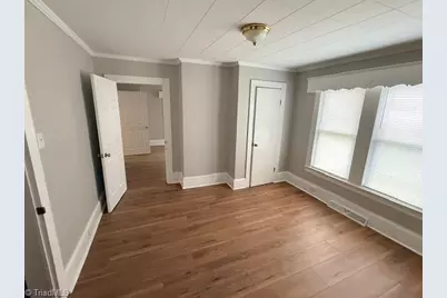 904 Harris Street, Eden, NC 27288 - Photo 6