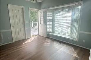 4116 Moss Brook Dr, Winston-Salem, NC 27127 - Photo 4