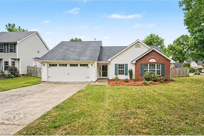 1100 Mayview Court, Kernersville, NC 27284 - Photo 2