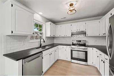 1100 Mayview Court, Kernersville, NC 27284 - Photo 10