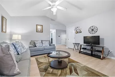 2424 Stratford Crossing Drive, Winston-Salem, NC 27103 - Photo 6
