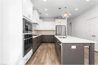 5148 Whaitley Lane, Greensboro, NC 27407 - Photo 10