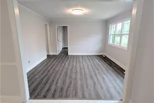 1892 Lake Rd, Thomasville, NC 27360 - Photo 10