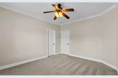 7711 Northern Estates Point, Greensboro, NC 27455 - Photo 34