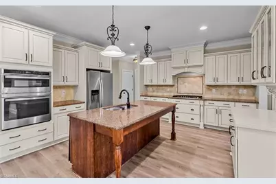 7711 Northern Estates Point, Greensboro, NC 27455 - Photo 12