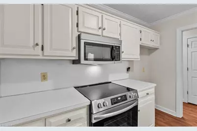330 W Presnell Street, Asheboro, NC 27203 - Photo 10