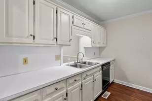 330 W Presnell St, Asheboro, NC 27203 - Photo 12