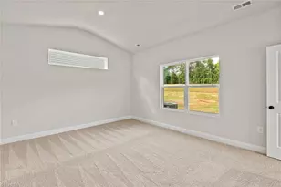 204 Macintosh Dr, King, NC 27021 - Photo 14
