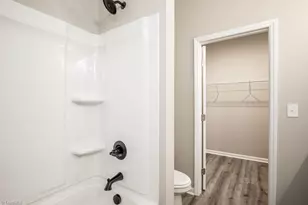 703 Langford Ave, High Point, NC 27260 - Photo 8