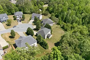 2683 Wellfleet Dr, High Point, NC 27265 - Photo 34